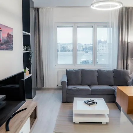 Parliament Panorama Apartment Budapest Exterior photo